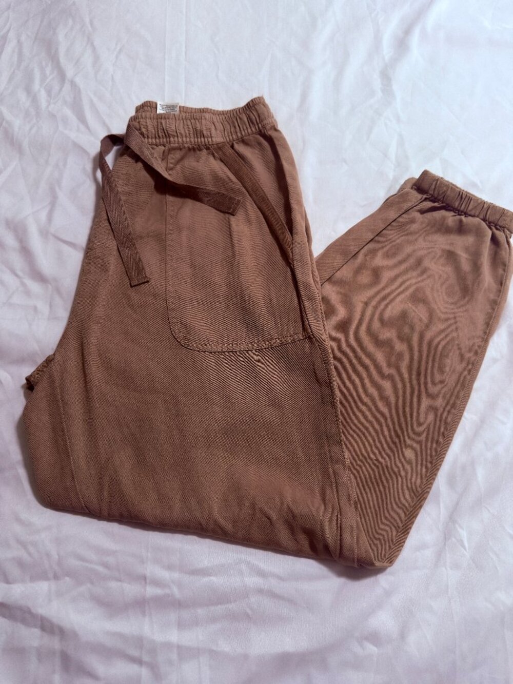 Time and Tru Women's Brown Parachute Jogger Pants Size Medium (8-10)